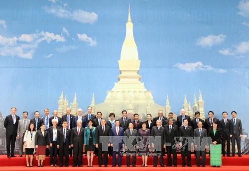 ASEAN Finance Ministers and Central Bank Governors meet in Laos - ảnh 1